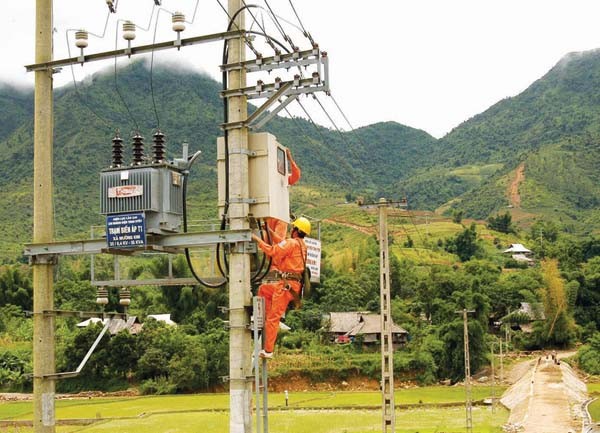 農村電気化プログラムの効果 - ảnh 1