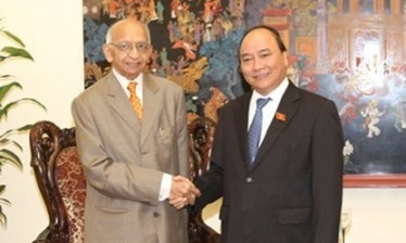 フック副首相、国際民主法律家協会元会長と会見 - ảnh 1