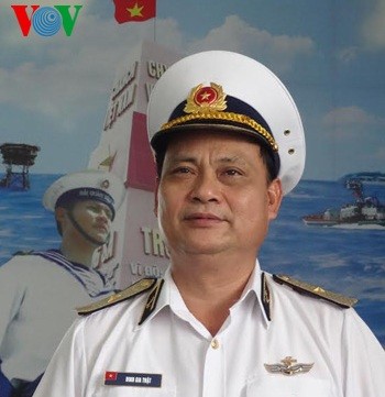 ベトナム海軍、領海を守るために必死に戦う - ảnh 1