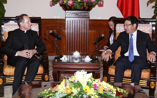 ミン副首相、バチカンとの会合に出席 - ảnh 1
