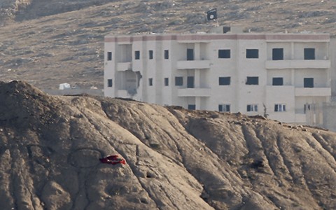 「イスラム国」が一段と攻勢強め情勢緊迫 - ảnh 1