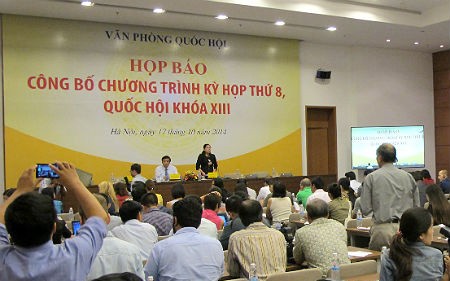 第１３期国会第８回会議の議事日程に関する記者会見 - ảnh 1
