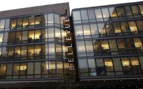 ＮＹの医師がエボラウイルス陽性反応 - ảnh 1