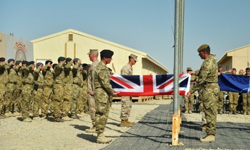 米英部隊、アフガンでの戦闘任務終了 - ảnh 1