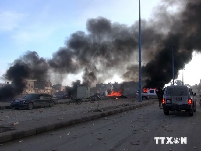 ＩＳＩＳの「首都」に空爆、米軍主導で３０回 シリア北部 - ảnh 1