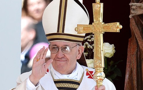 国内外、クリスマスを楽しく迎える - ảnh 1