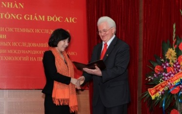 ベトナム人女性、ベルナツキー賞を受賞 - ảnh 1