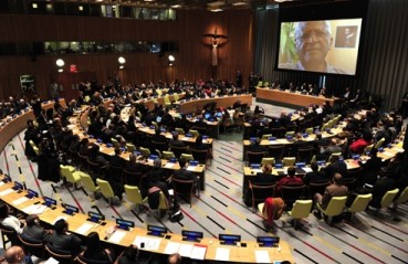 国連総会、第２次世界大戦終結70周年記念決議を採択 - ảnh 1