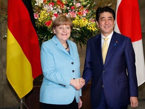 メルケル首相、安倍首相と会談 - ảnh 1