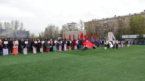 在ロシアベトナム留学生のスポーツ大会始まる - ảnh 1