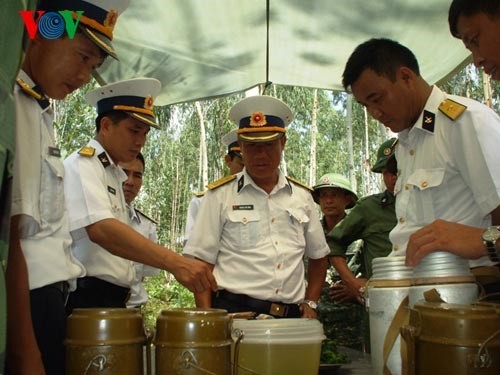 第147号海軍旅団の訓練の様子 - ảnh 10