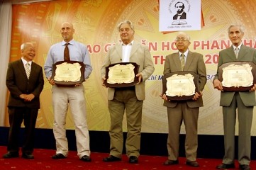 第9回ファン・チュウ・チン文化賞の授与 - ảnh 1