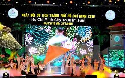   ホーチミン市「観光祭り2016」が始まる - ảnh 1