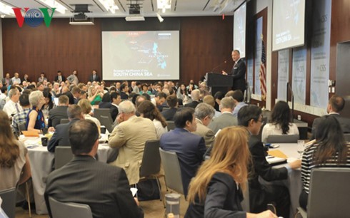 仲裁裁判の判決をめぐる各国の姿勢 - ảnh 1