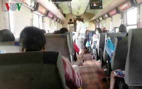 国会、鉄道法改正案を討議 - ảnh 1