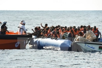 リビア沖で難民１００人水死か＝国際医療団体 - ảnh 1