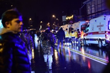 トルコ 新年祝うナイトクラブで銃乱射 ３５人死亡 - ảnh 1