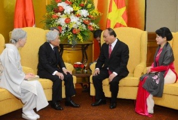 フック首相、天皇皇后両陛下と会見 - ảnh 1