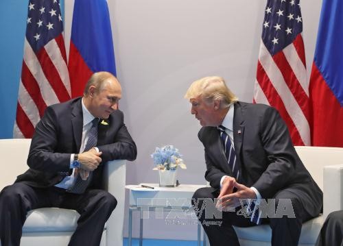 米大統領 ロシアとの協力関係前進に与野党から批判も - ảnh 1