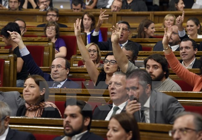 カタルーニャの独立問題、打開難航か - ảnh 2