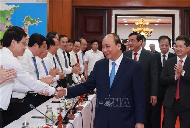 フック国家主席、中部各省を視察 - ảnh 1