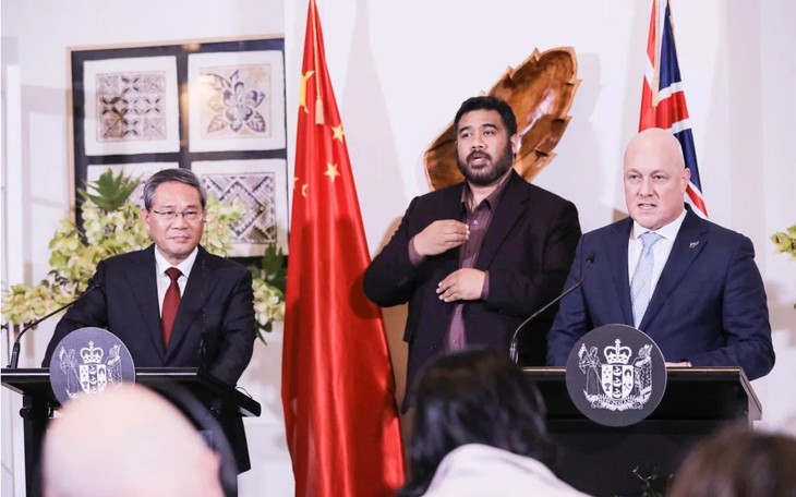 中国とＮＺ首相、貿易・投資拡大で一致　人権やＡＵＫＵＳも協議 - ảnh 1