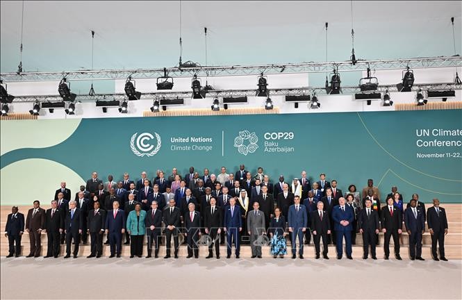 COP29 成果文書草案めぐり不満相次ぐ 各国に歩み寄り呼びかけ - ảnh 1