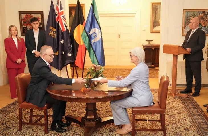 豪 アルバニージー新内閣が発足 米関税措置への対応など課題 - ảnh 1