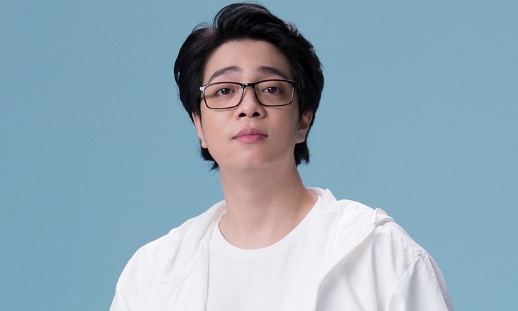 歌手ブイ・アイン・トゥアンの特集 - ảnh 1