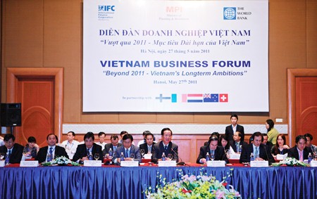 Forum Badan Usaha Vietnam-2012 dibuka. - ảnh 1