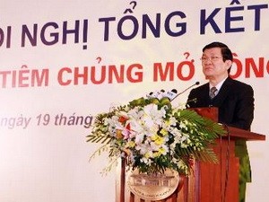 Presiden Vietnam Truong Tan Sang  usul mengembangkan  secara kuat  kesehatan preventif - ảnh 1