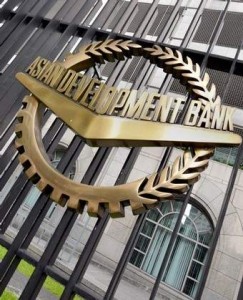 ADB dan Vietnam menandatangani dua perjanjian kredit senilai USD 112 juta - ảnh 1