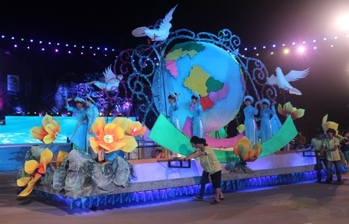 Karnaval Ha Long-2013: Brand pariwisata provinsi Quang Ninh - ảnh 3