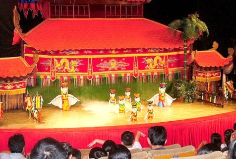 Wayang golek – seni pertunjukan folklor  dari orang Vietnam - ảnh 1