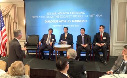 PM Vietnam Nguyen Tan Dung mengadakan dialog dengan beberapa grup papan atas AS - ảnh 1