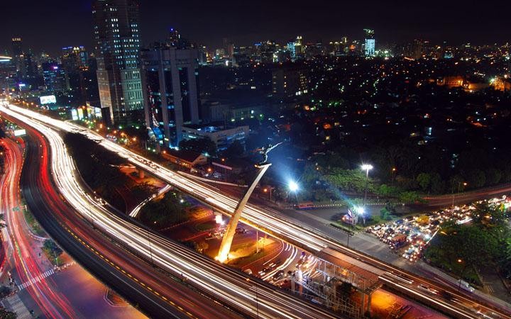 Vietnam menghadiri  Pekan Raya Amal Internasional Jakarta-2013. - ảnh 1