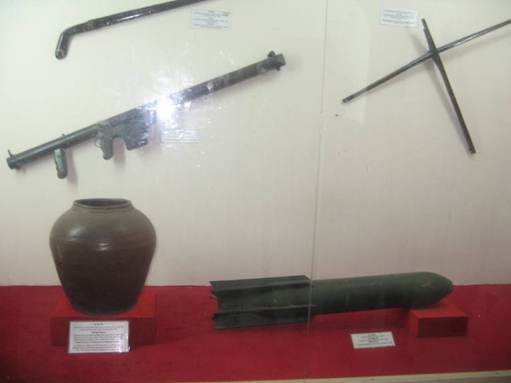 Mengunjungi Museum  Kemenangan Dien Bien Phu - ảnh 3