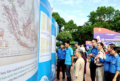 Pameran: “Kedaulatan laut dan pulau Vietnam: Bukti-bukti sejarah” - ảnh 1