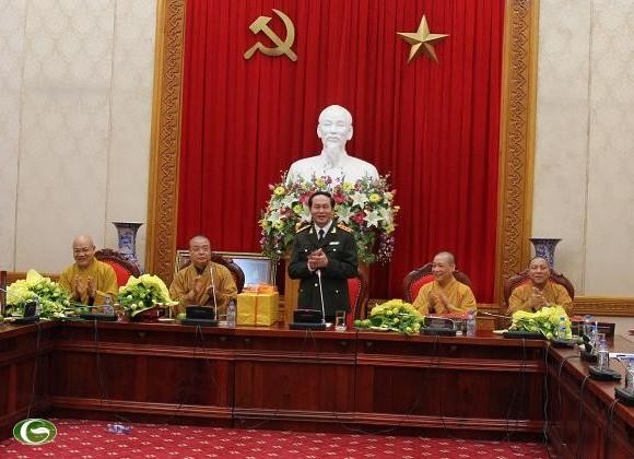 Sangha Buddha Vietnam bersama-sama dengan seluruh negeri berjalan seperjalanan untuk mengembangkan sosial-ekonomi. - ảnh 1