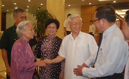 Partai dan Negara Vietnam merasa bangga dan mencatat sumbangan yang diberikan para pemuda pembidas  demi kemerdekaan dan kebebasan bangsa - ảnh 1