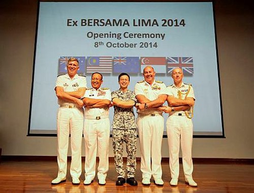 Lima negara  FPDA melakukan latihan perang  di Singapura. - ảnh 1