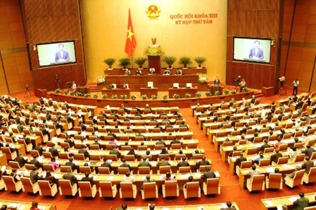 MN Vietnam  membahas  RUU  tentang Pengelolaan dan Penggunaan  Anggaran Keuangan Negara - ảnh 1