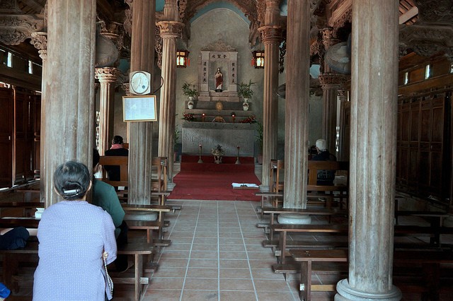 Gereja baru Phat Diem - tempat berhimpunya  inti sari arsitektur  Timur-Berat - ảnh 3