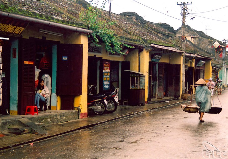 Menyambut produk wisata  baru daerah Vietnam Tengah-tahun 2015 - ảnh 1