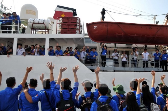 Mengawali Perjalanan  Kaum Remaja demi laut dan pulau kampung halaman - ảnh 1