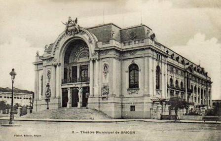 Gedung Teater  Kota - satu simbol dari kota Ho Chi Minh - ảnh 1