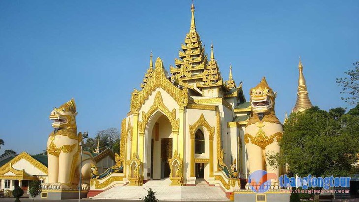 Pagoda Shwedagon - Jantung  emas di Myanmar - ảnh 5