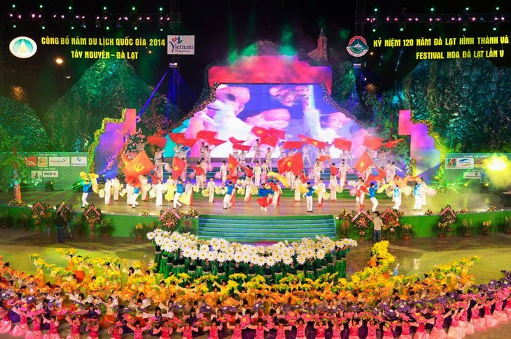 Da Lat- kota Festival Bunga - ảnh 2