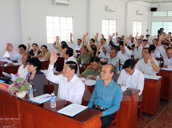 Daerah-daerah membuat daftar resmi para calon anggota MN angkatan ke-14 dan anggota Dewan Rakyat tingkat provpinsi dan kota  masa bakti 2016-2021 - ảnh 1