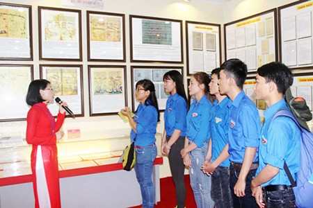 Pameran peta dan dokumen: “Hoang Sa-Truong Sa wilayah Vietnam: Bukti-bukti sejarah dan dasar hukum” - ảnh 1